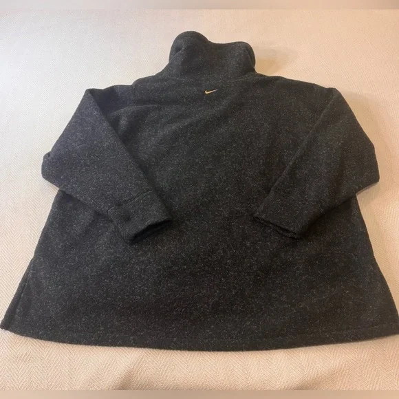 Nike Therma Fleece S Cowl Black pullover Gold embroidered Oversized. Size - LG - Picture 4 of 11